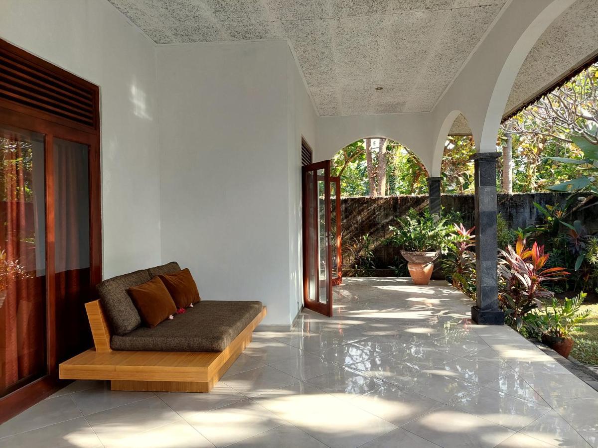 Villa Kelapa Lovina  Exterior photo